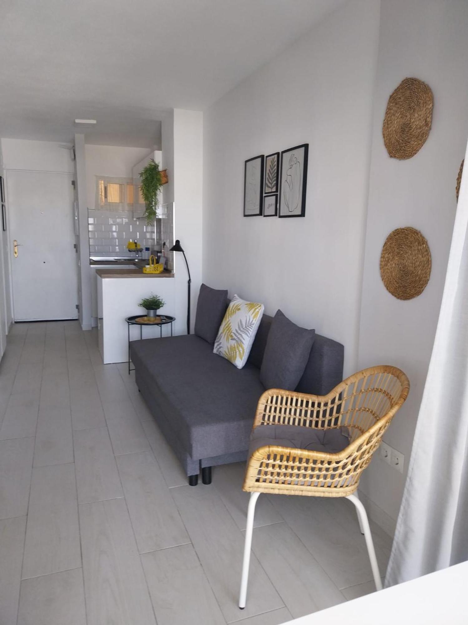 Apartment Aguila Sea View